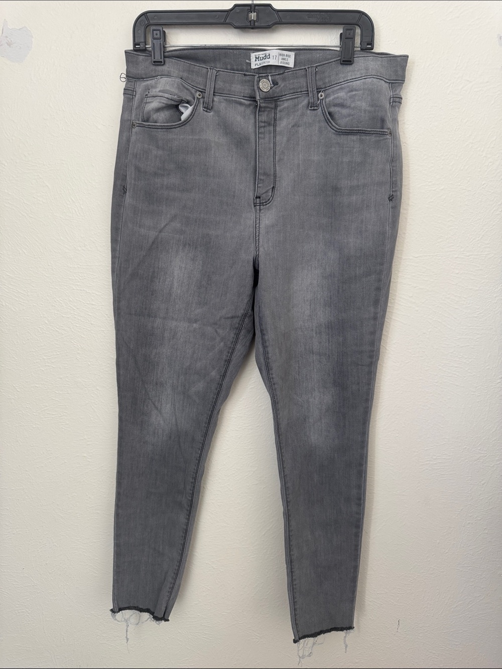 Mudd Gray Skinny Jeans with Raw Hem